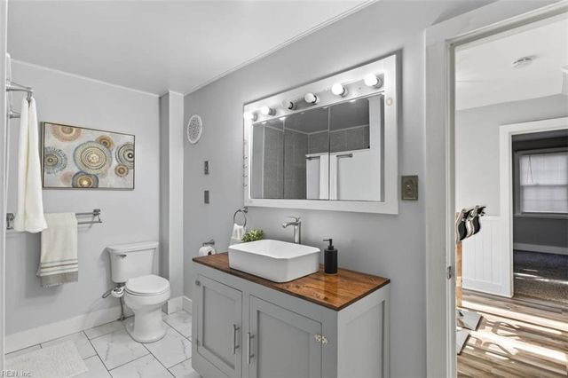 173 Swanson RD, Norfolk, VA 23503