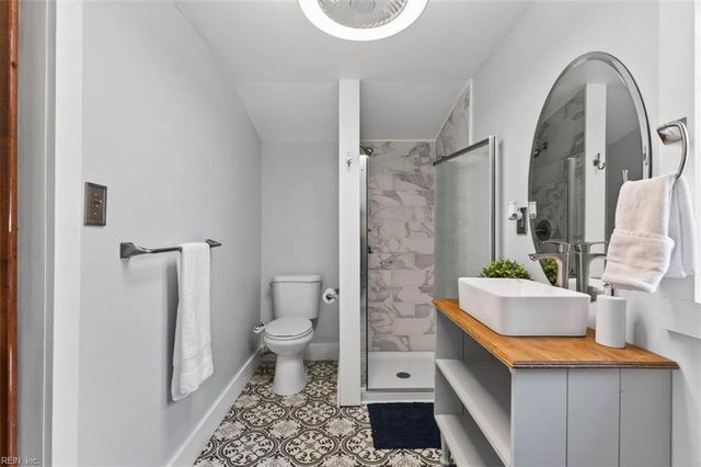 173 Swanson RD, Norfolk, VA 23503