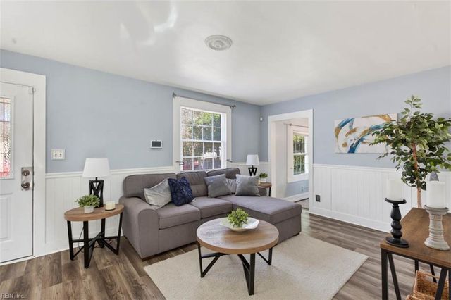 173 Swanson RD, Norfolk, VA 23503