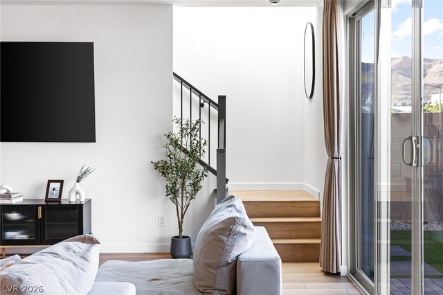 6381 Redstone Hills Drive, Las Vegas, NV 89148