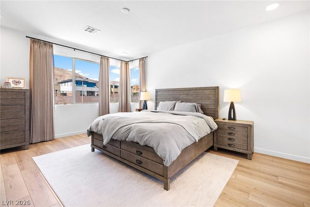 6381 Redstone Hills Drive, Las Vegas, NV 89148