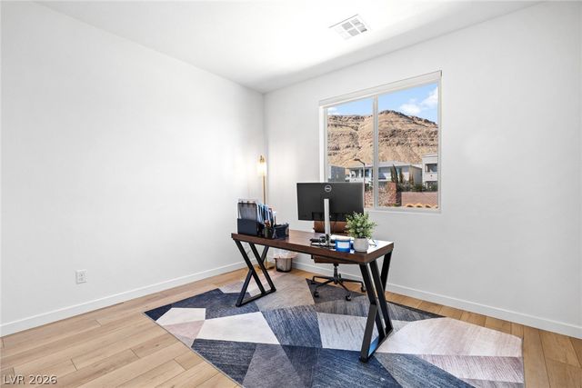 6381 Redstone Hills Drive, Las Vegas, NV 89148