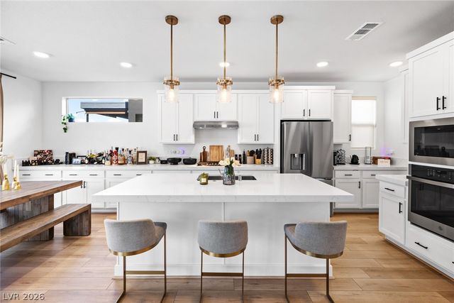 6381 Redstone Hills Drive, Las Vegas, NV 89148