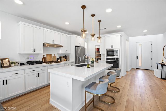 6381 Redstone Hills Drive, Las Vegas, NV 89148