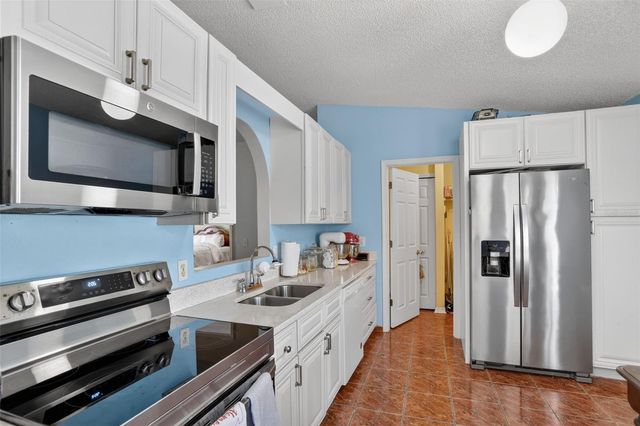 6820 POMEROY CIRCLE, Orlando, FL 32810