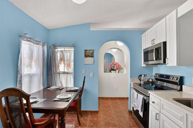 6820 POMEROY CIRCLE, Orlando, FL 32810
