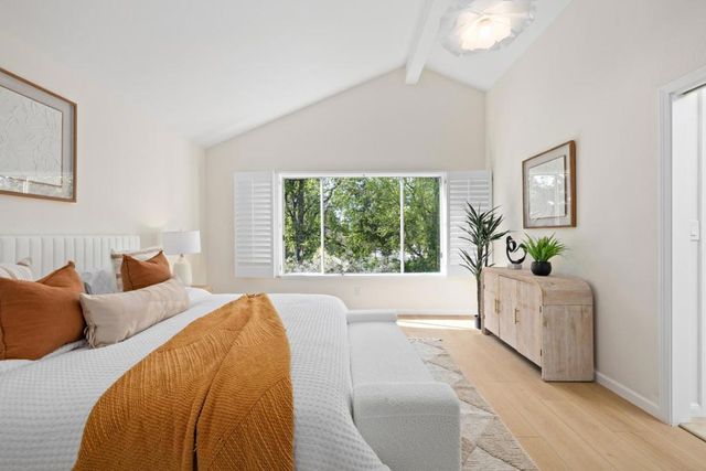 928 Knightsbridge Lane, Redwood City, CA 94061