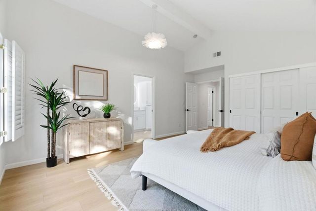 928 Knightsbridge Lane, Redwood City, CA 94061