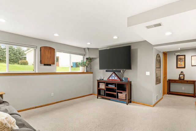 120 Terrace Court, Mount Horeb, WI 53572