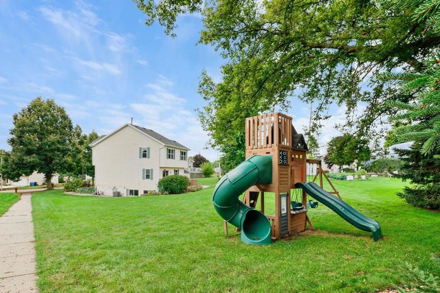 120 Terrace Court, Mount Horeb, WI 53572