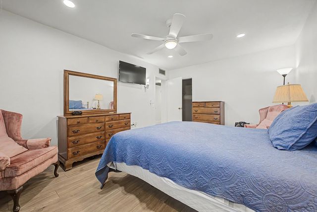 13222 W Kodiak Drive, Sun City West, AZ 85375