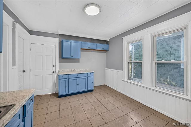 563 Humboldt Parkway Upper, Buffalo, NY 14208