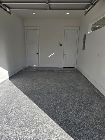 7817 Sandy Street A-B, Houston, TX 77028