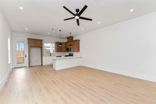 7817 Sandy Street A-B, Houston, TX 77028