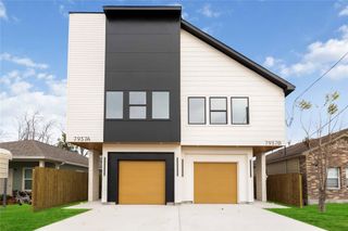 7817 Sandy Street A-B, Houston, TX 77028