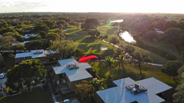 9139 SW 23rd St A, Davie, FL 33324