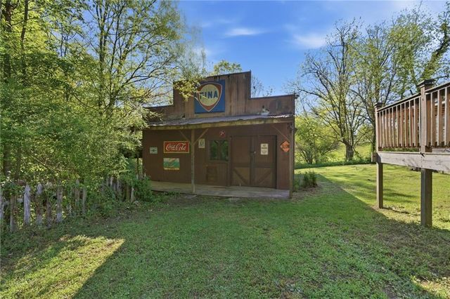 382 Main Street, Talmo, GA 30575