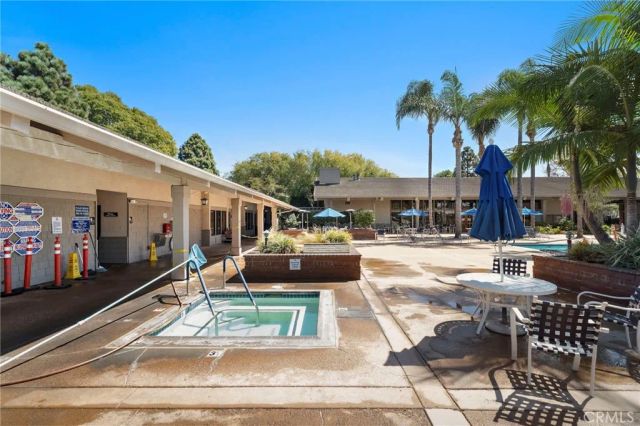 8932 Biscayne Court 1320E, Huntington Beach, CA 92646