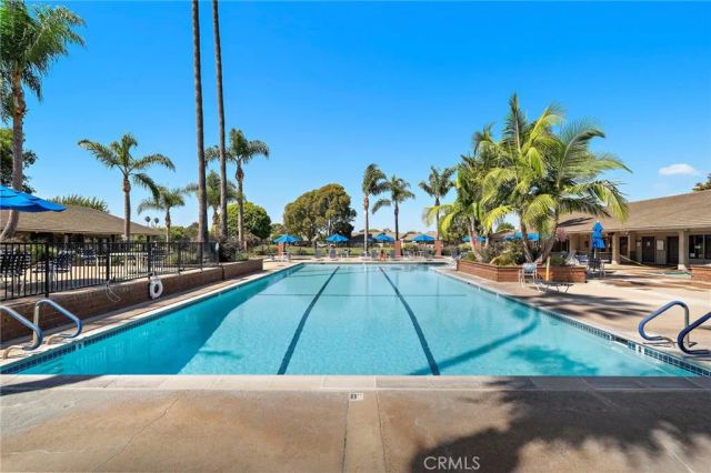 8932 Biscayne Court 1320E, Huntington Beach, CA 92646