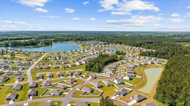 1800 Castlebay Dr., Conway, SC 29526
