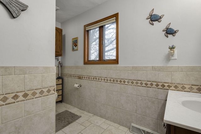 69270 Arrowhead Circle, White Pigeon, MI 49099