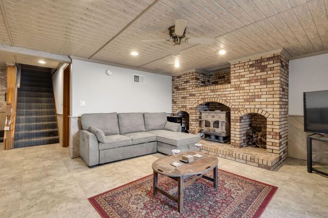 69270 Arrowhead Circle, White Pigeon, MI 49099