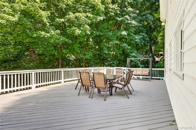 1 Woodland Drive, Pleasantville, NY 10570