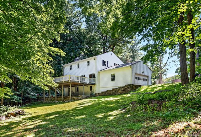 1 Woodland Drive, Pleasantville, NY 10570