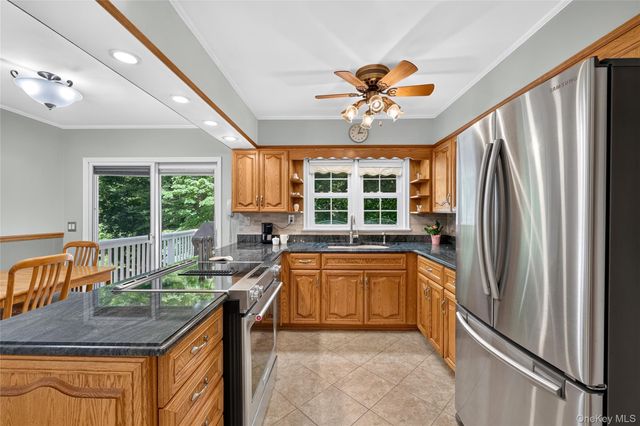 1 Woodland Drive, Pleasantville, NY 10570