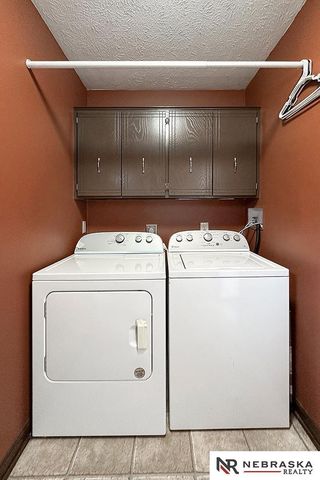 13609 W Street, Omaha, NE 68137