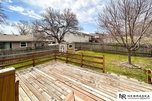 13609 W Street, Omaha, NE 68137