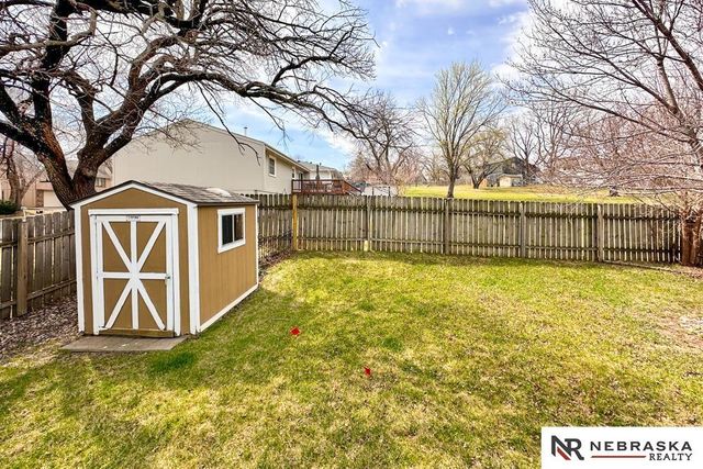 13609 W Street, Omaha, NE 68137