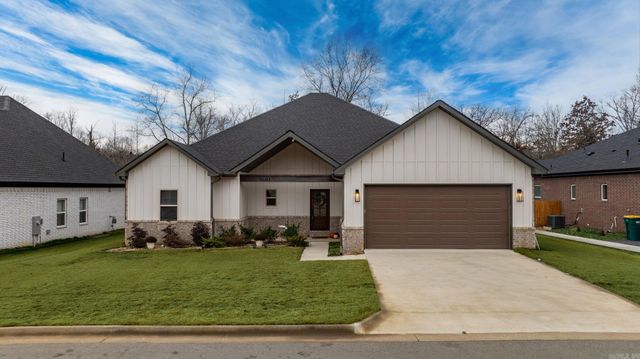 15015 Matterhorn Loop, Maumelle, AR 72113