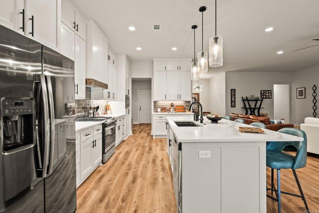 15015 Matterhorn Loop, Maumelle, AR 72113