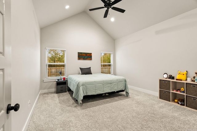 15015 Matterhorn Loop, Maumelle, AR 72113