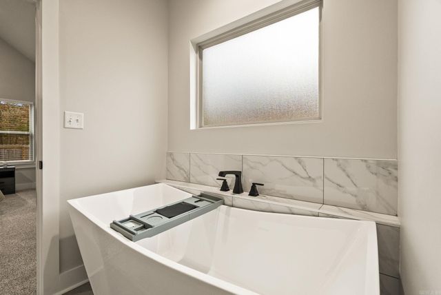 15015 Matterhorn Loop, Maumelle, AR 72113