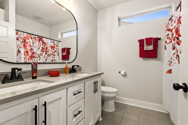 15015 Matterhorn Loop, Maumelle, AR 72113