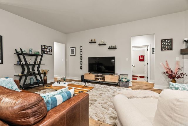 15015 Matterhorn Loop, Maumelle, AR 72113