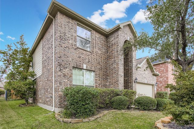 166 Hawkhurst Circle, Magnolia, TX 77354