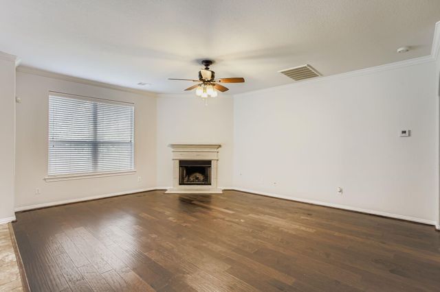 166 Hawkhurst Circle, Magnolia, TX 77354