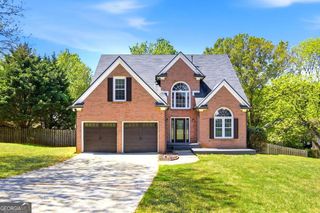 425 Tramore Court, Roswell, GA 30075
