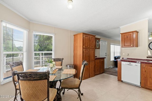 930 Cypress Lakes Circle SE, Bolivia, NC 28422