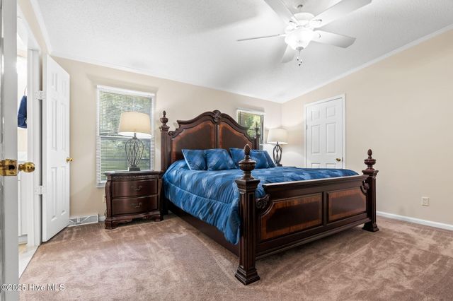 930 Cypress Lakes Circle SE, Bolivia, NC 28422