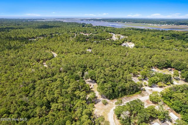 930 Cypress Lakes Circle SE, Bolivia, NC 28422