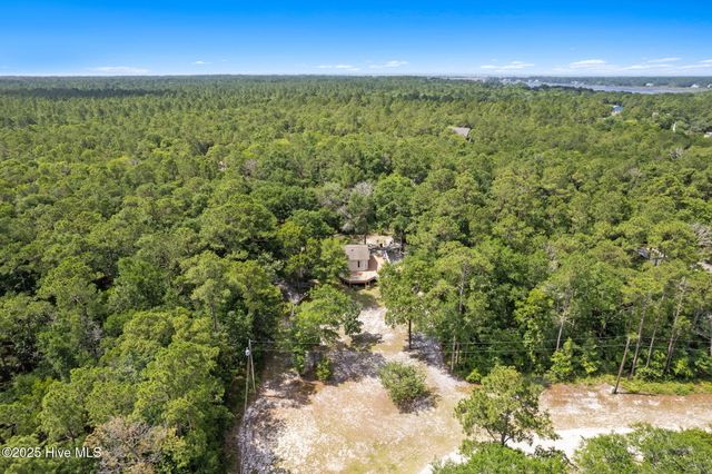 930 Cypress Lakes Circle SE, Bolivia, NC 28422
