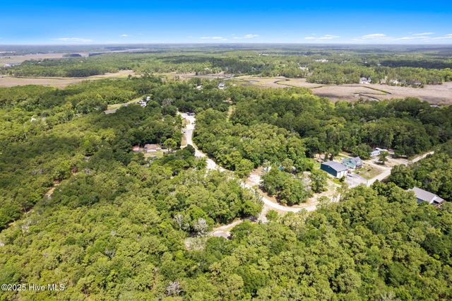930 Cypress Lakes Circle SE, Bolivia, NC 28422