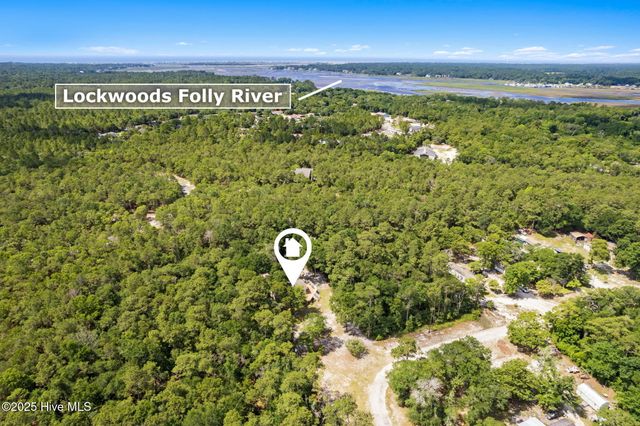 930 Cypress Lakes Circle SE, Bolivia, NC 28422