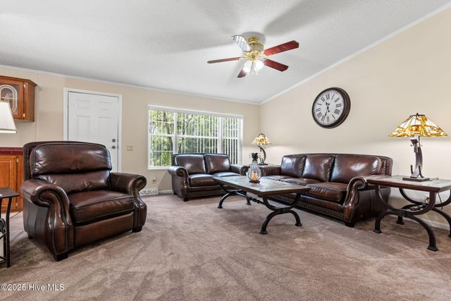 930 Cypress Lakes Circle SE, Bolivia, NC 28422