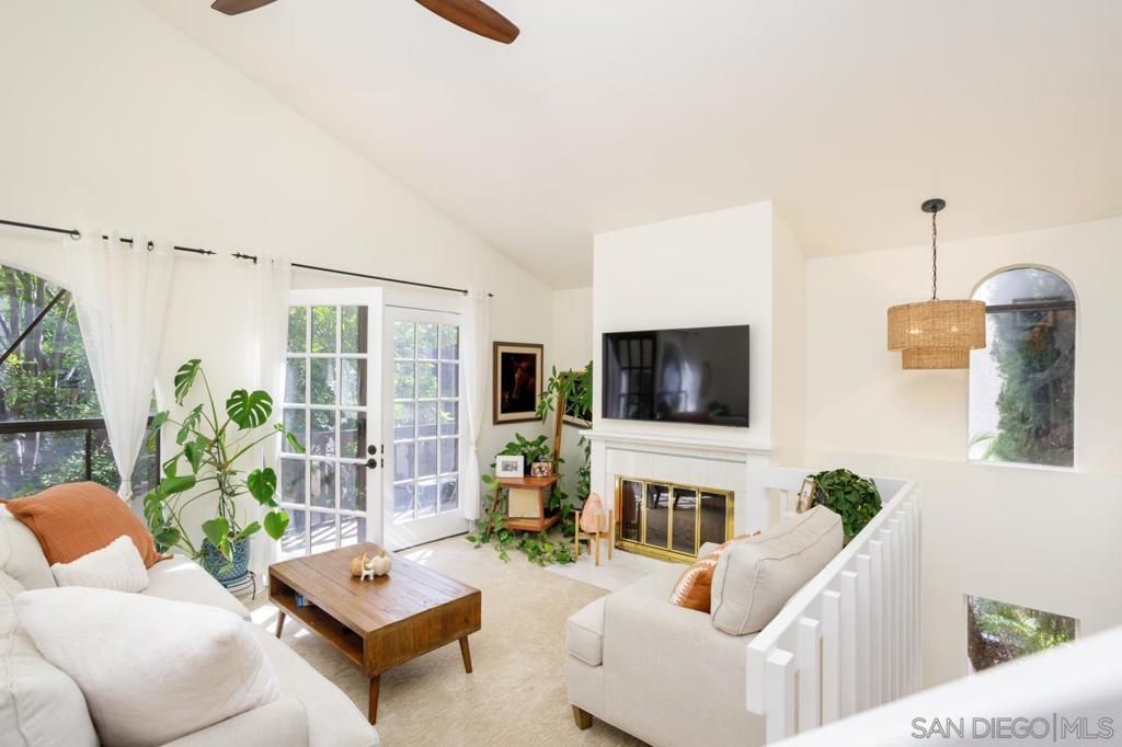 2364 Altisma Way A, Carlsbad, CA 92009