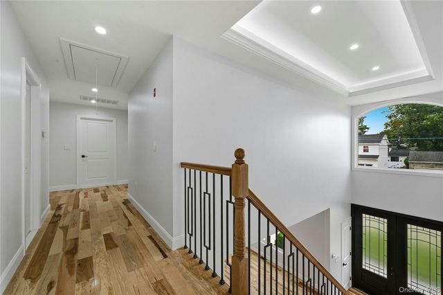 1104 Washington Avenue, Westbury, NY 11590